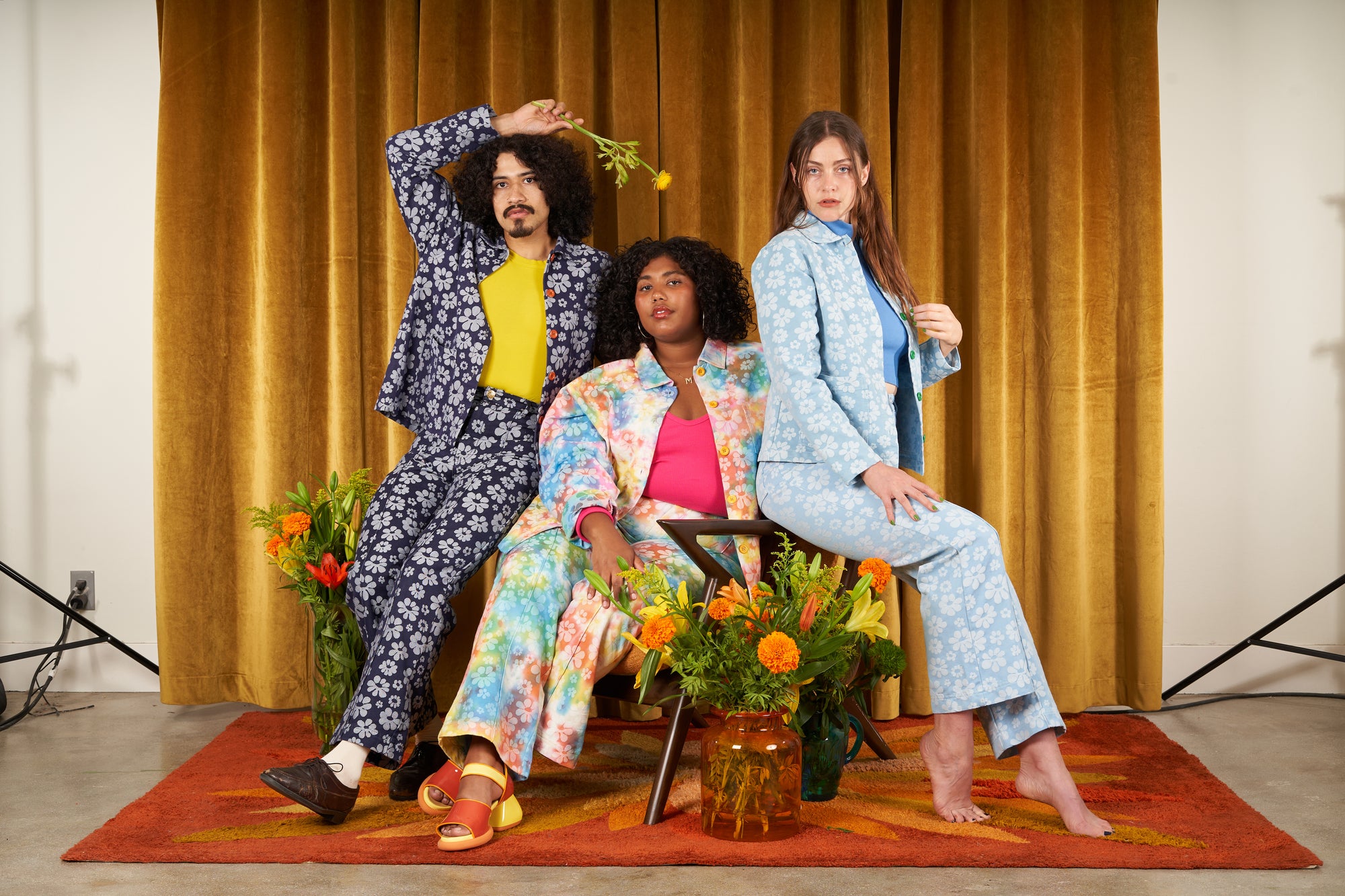 Lazy Daisy Jacquard Sets on Jesse, Morgan and Allison