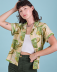 Alex is 5'8" and wearing P Pantry Button-Up in Ocean and Sky