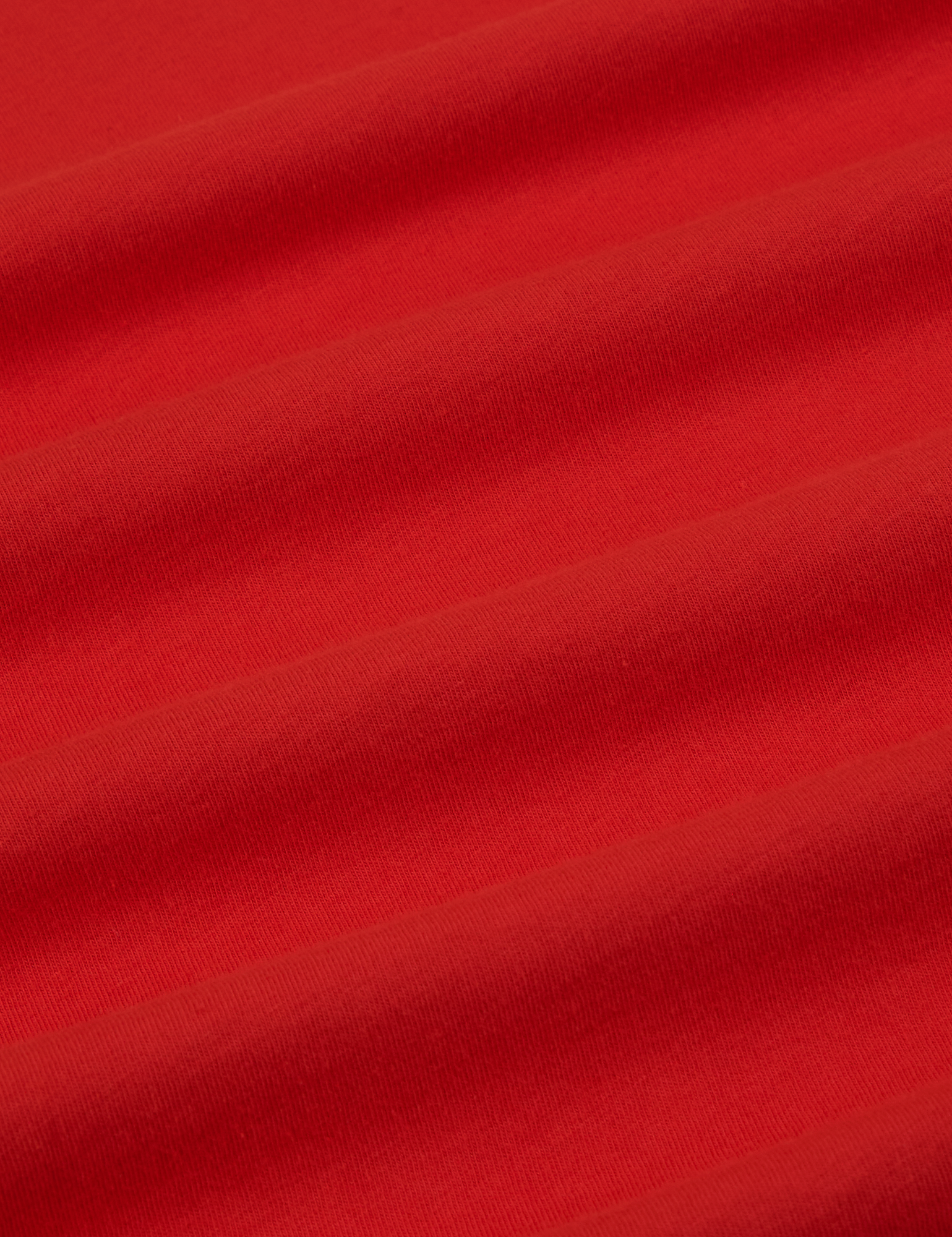 Mismatched Tee in Red & Blue fabric detail close up