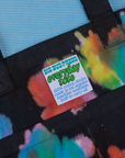 Everyday Tote in Rainbow Magic Waters close up