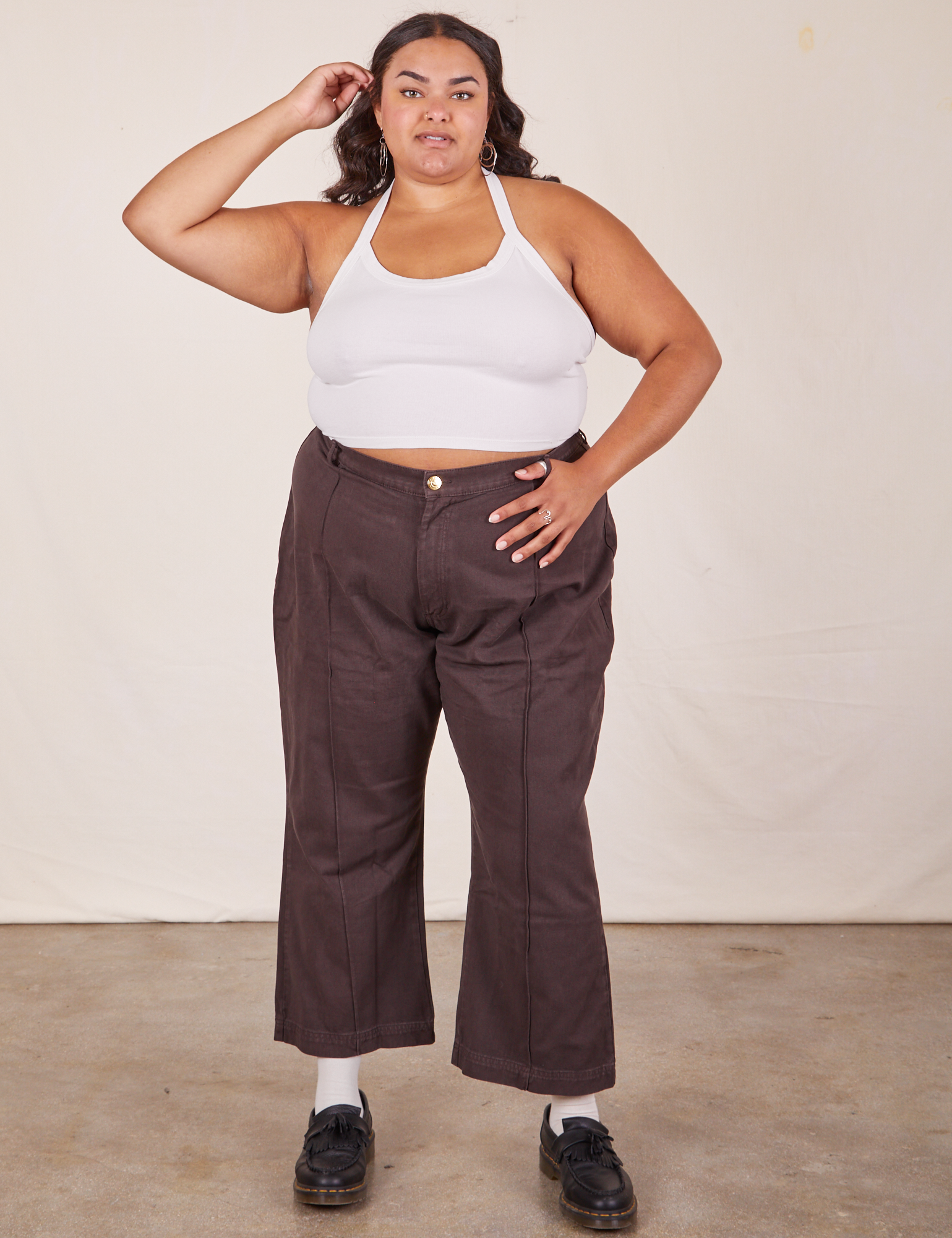 Alicia is wearing Halter Top in Vintage Tee Off-White paired with espresso brown Western Pants