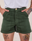 Classic Work Shorts in Swamp Green front close up on Jesse