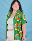 Paintstamped Pantry Button-Up in Kelly Green side view on Ashley