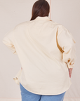 Back view of Oversize Overshirt in Vintage Tee Off-White worn by Marielena