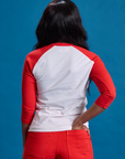 Back view of Taxi Raglan Tee in NYC on Kandia