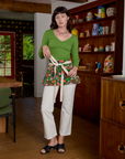 Kitchen Collection Waist Apron worn by Alex