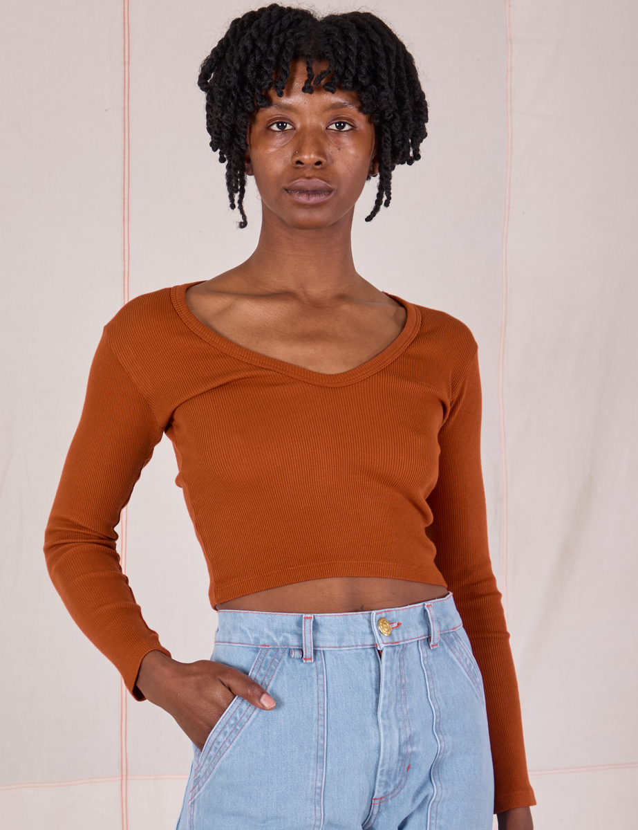 トップス BADBLOOD Rusty Denim V-Neck Long Sleeve Long Sleeve V-Neck Tee - Burnt Terracotta *FINAL SALE* – BIG