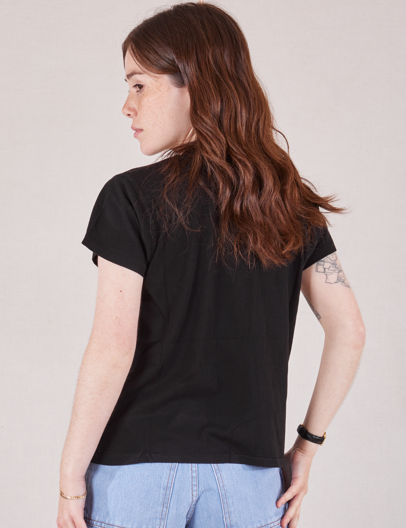 Organic Vintage Tee in Basic Black back view on Hana