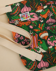Kitchen Collection Waist Apron close up