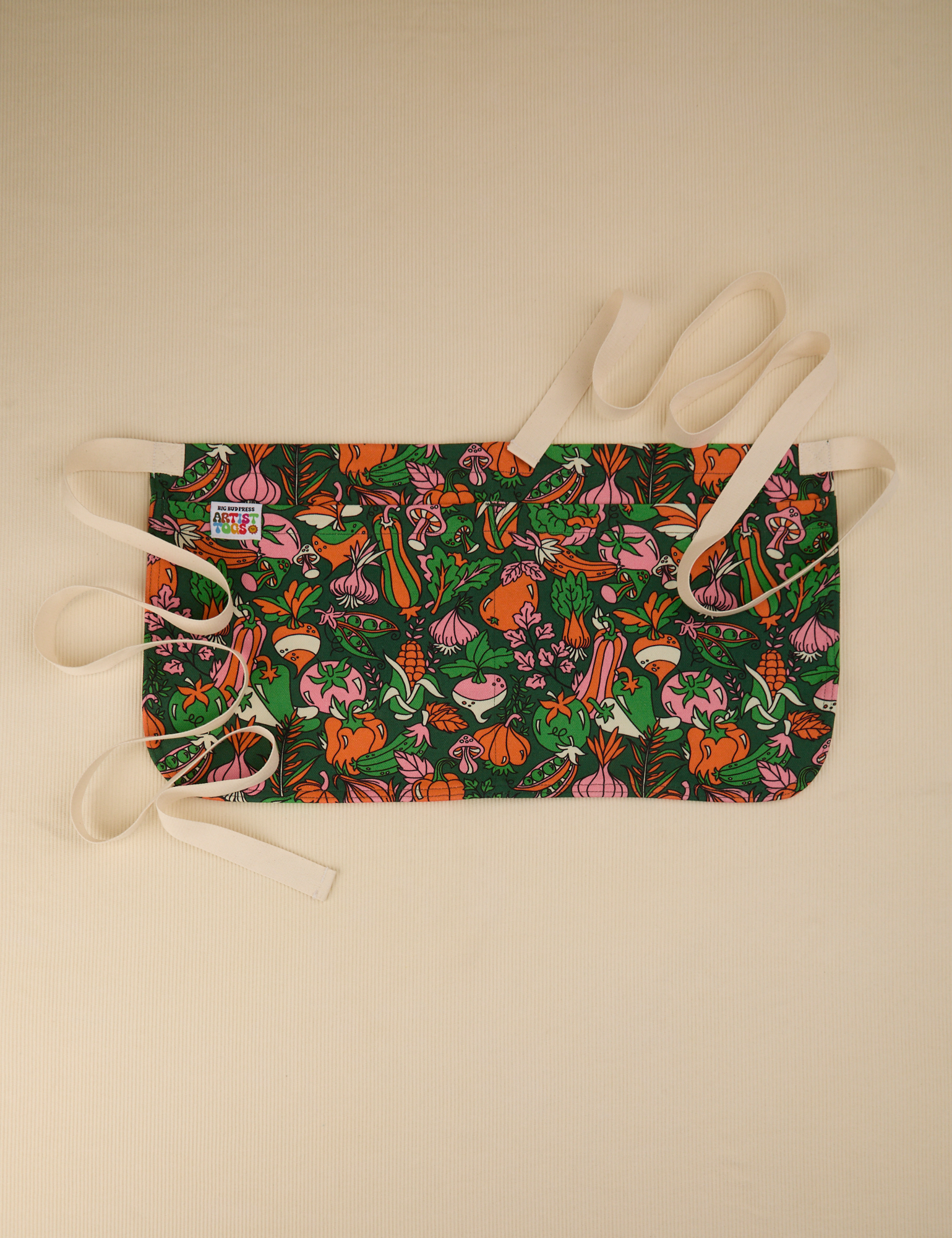 Kitchen Collection Waist Apron laid flat