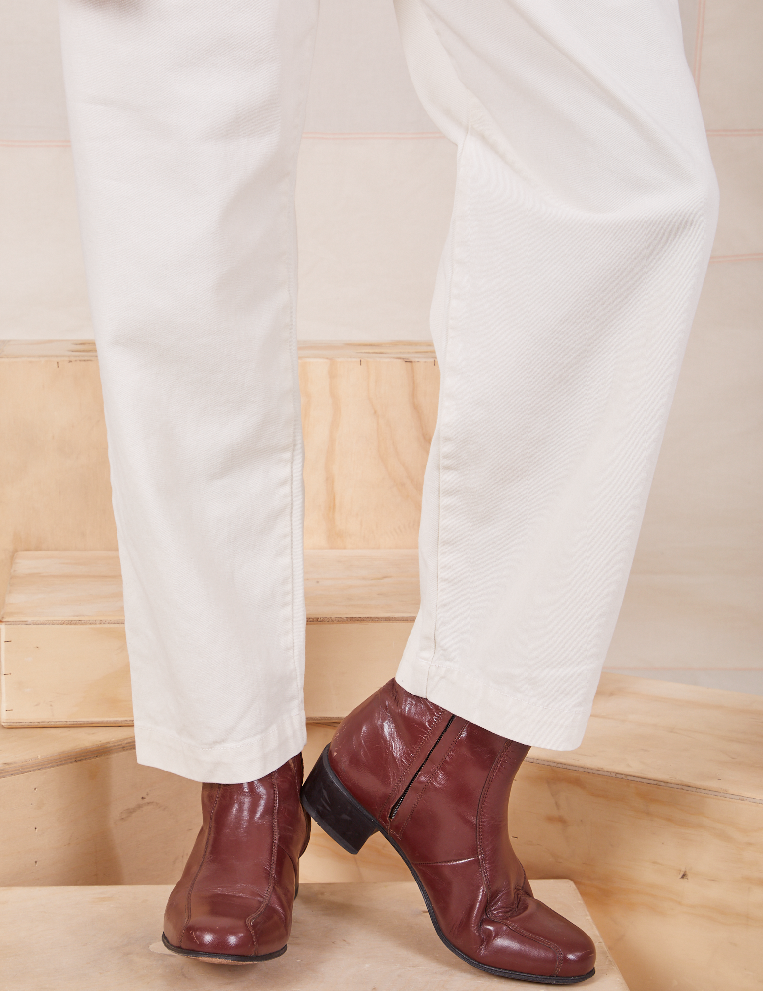 Pant leg close up of Heavyweight Trousers in Vintage Tee Off-White on Jesse