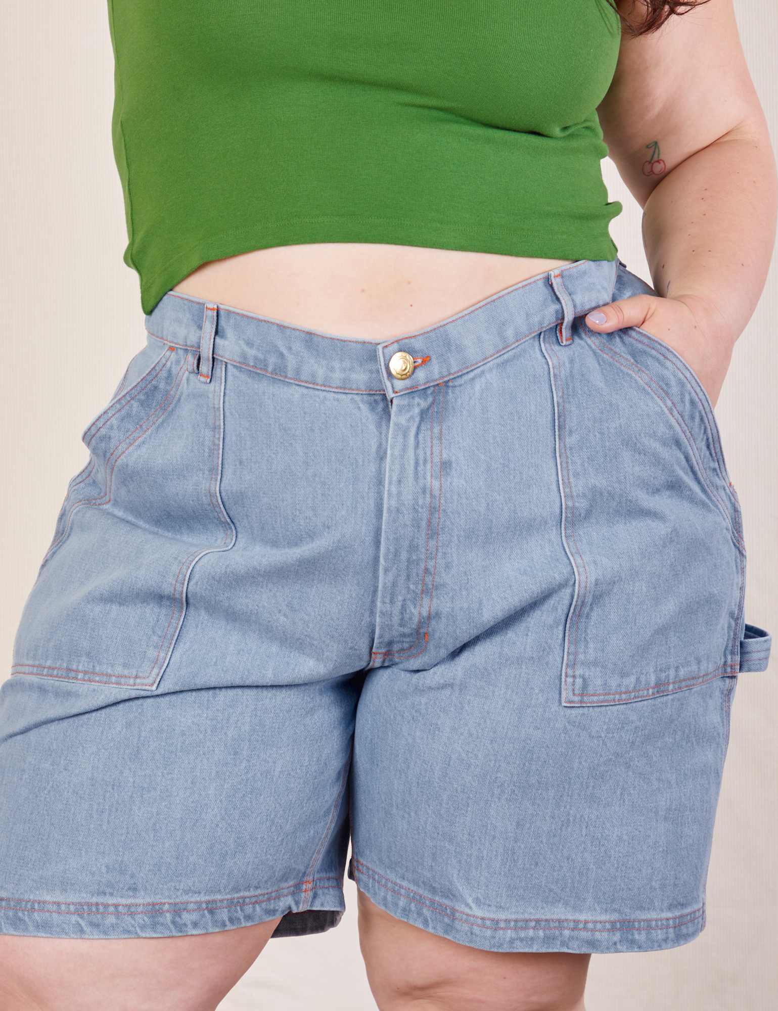 Carpenter Shorts in Light Wash front close up on Ashley