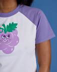 Produce Raglan Tee in Grape close up on Kandia