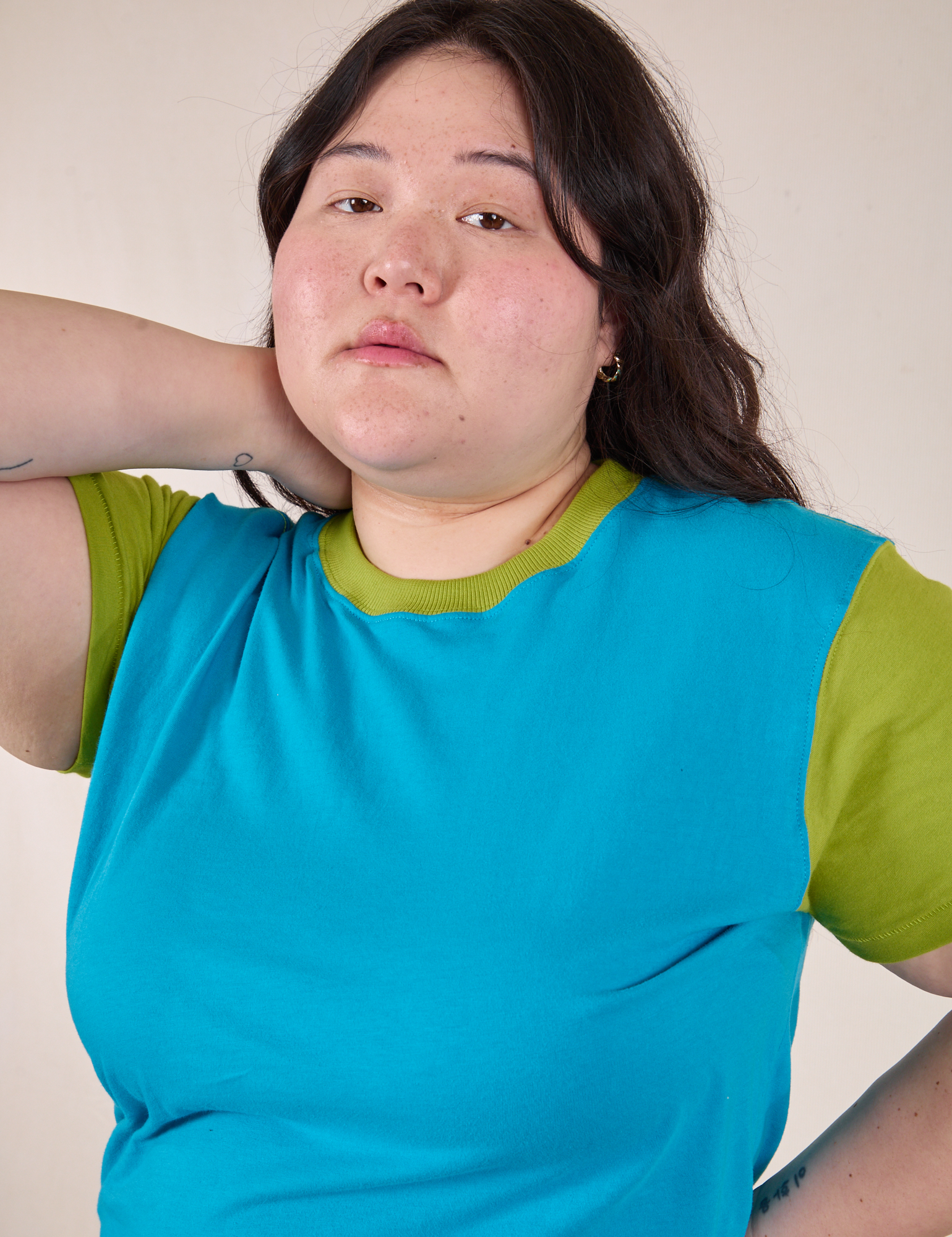 Mismatched Tee in Blue & Green front close up on Ashley