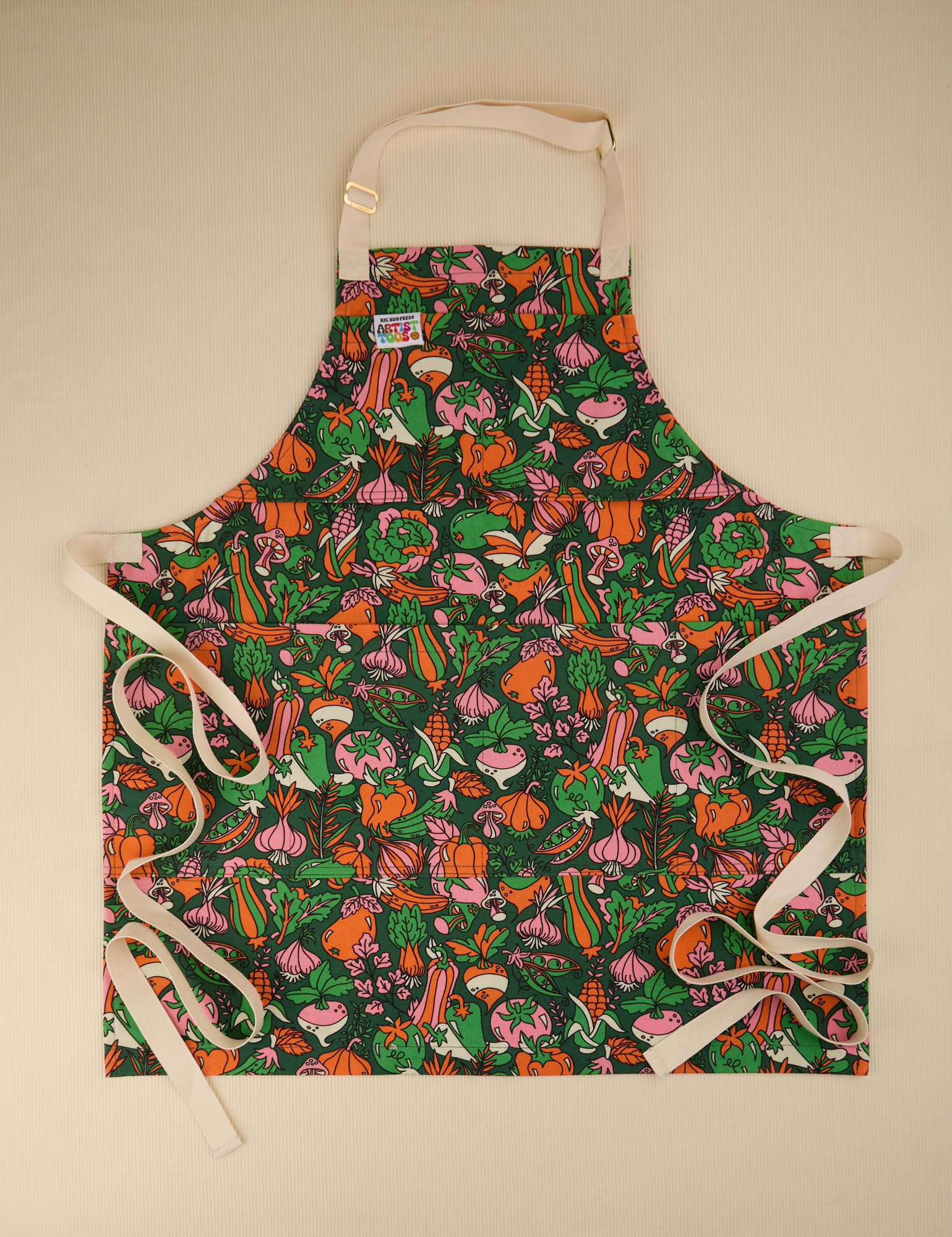 Kitchen Collection Full Apron laying flat