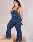 Carpenter Overalls in Lazy Daisy side view on Ashley