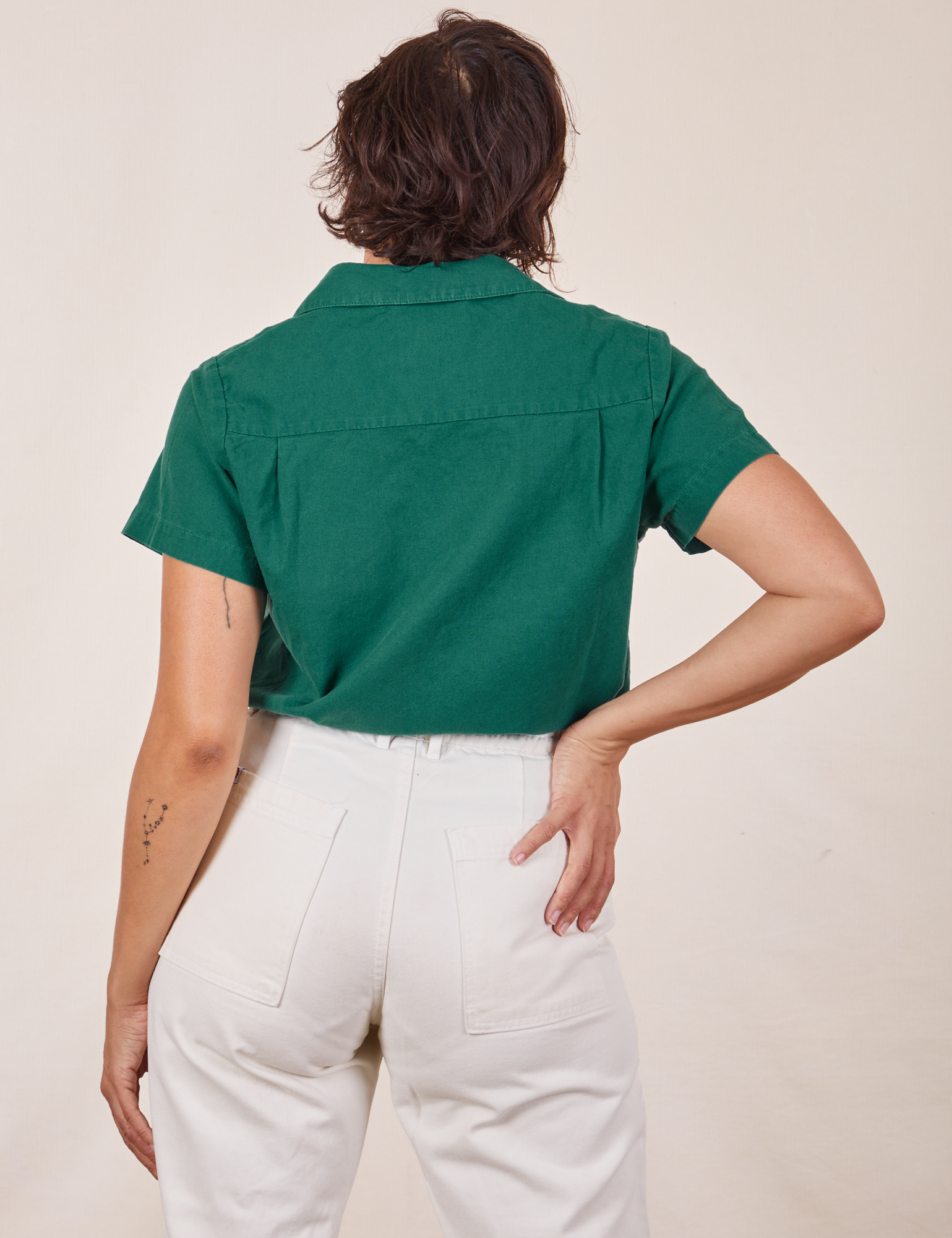 Back view of Pantry Button-Up in Hunter Green worn by Tiara