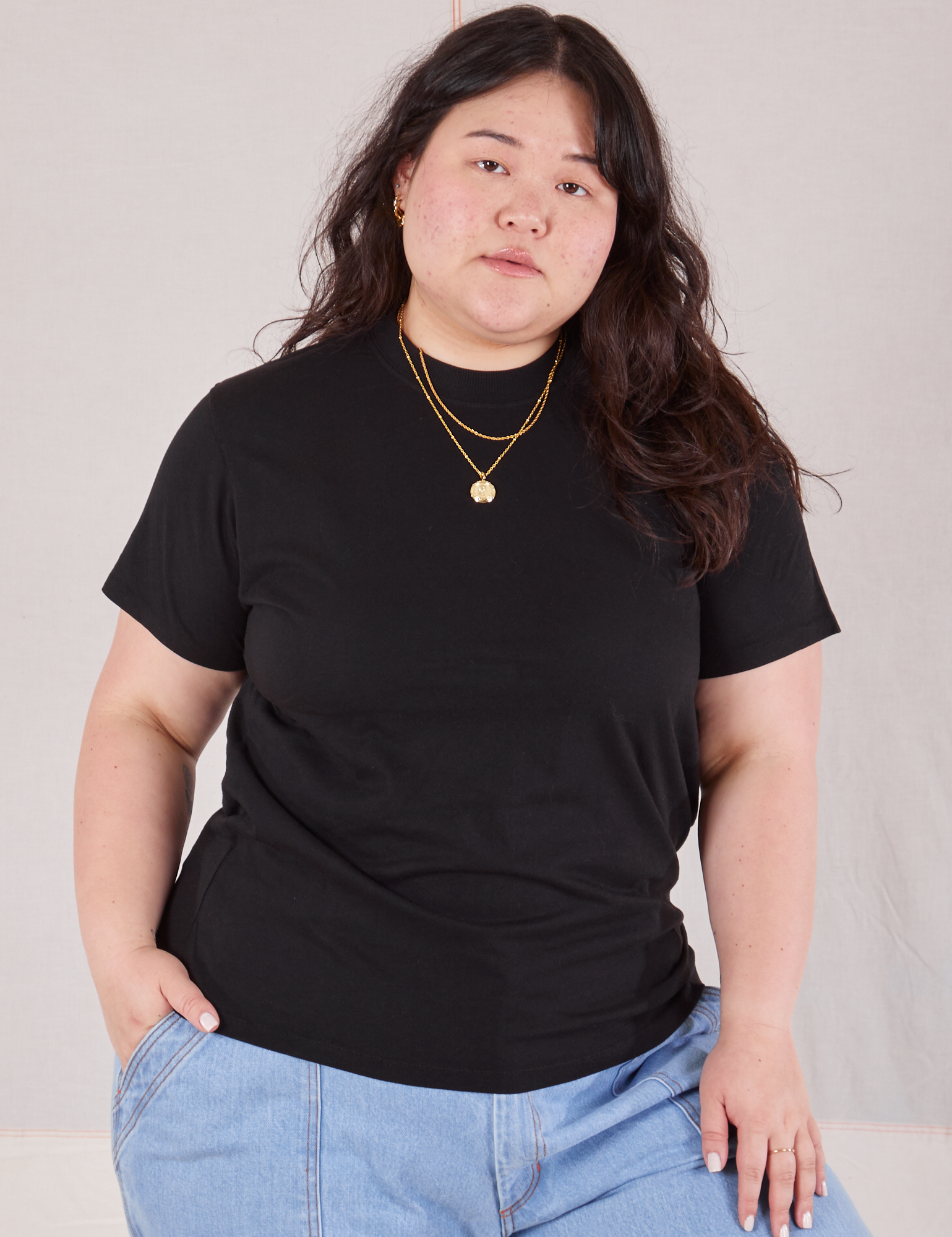 Ashley is wearing Organic Vintage Tee in Basic Black
