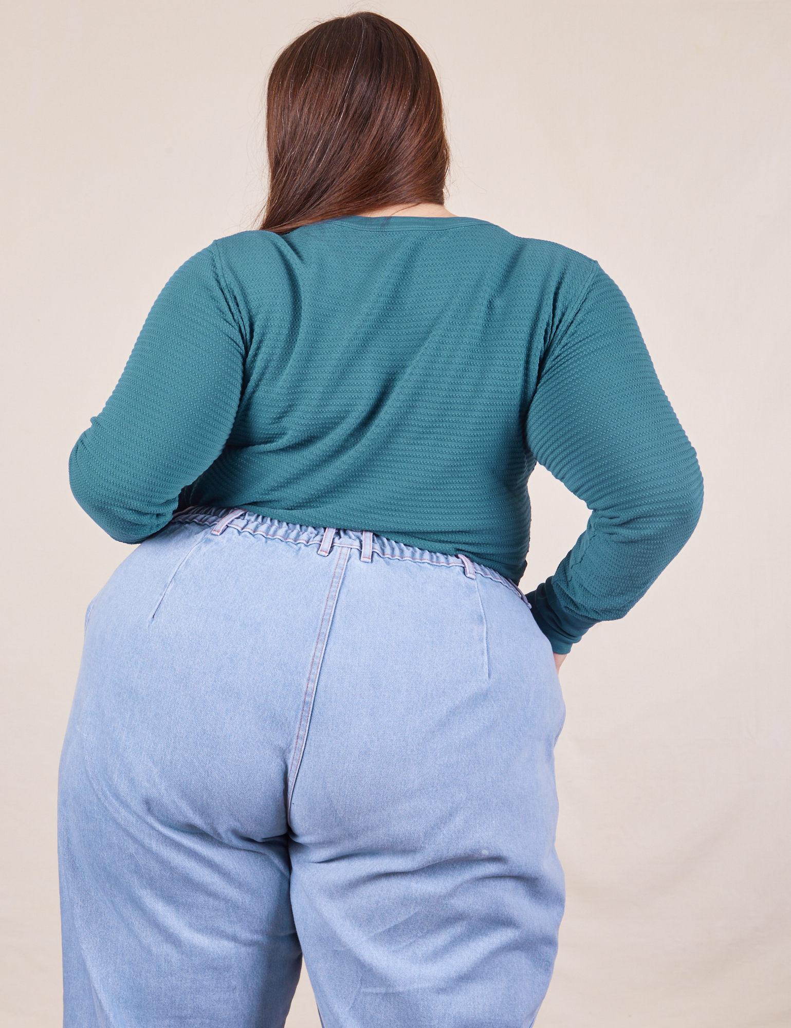 Back view of Honeycomb Thermal in Marine Blue worn by Marielena