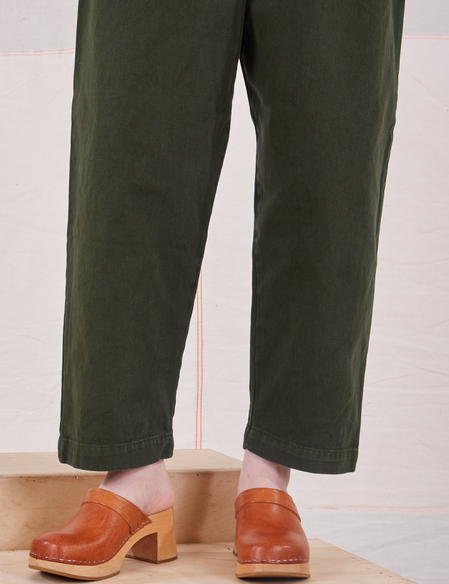 Heavyweight Trousers in Swamp Green pant leg close up on Hana