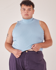 Miguel is 6'0" and wearing 1XL Sleeveless Essential Turtleneck in Periwinkle