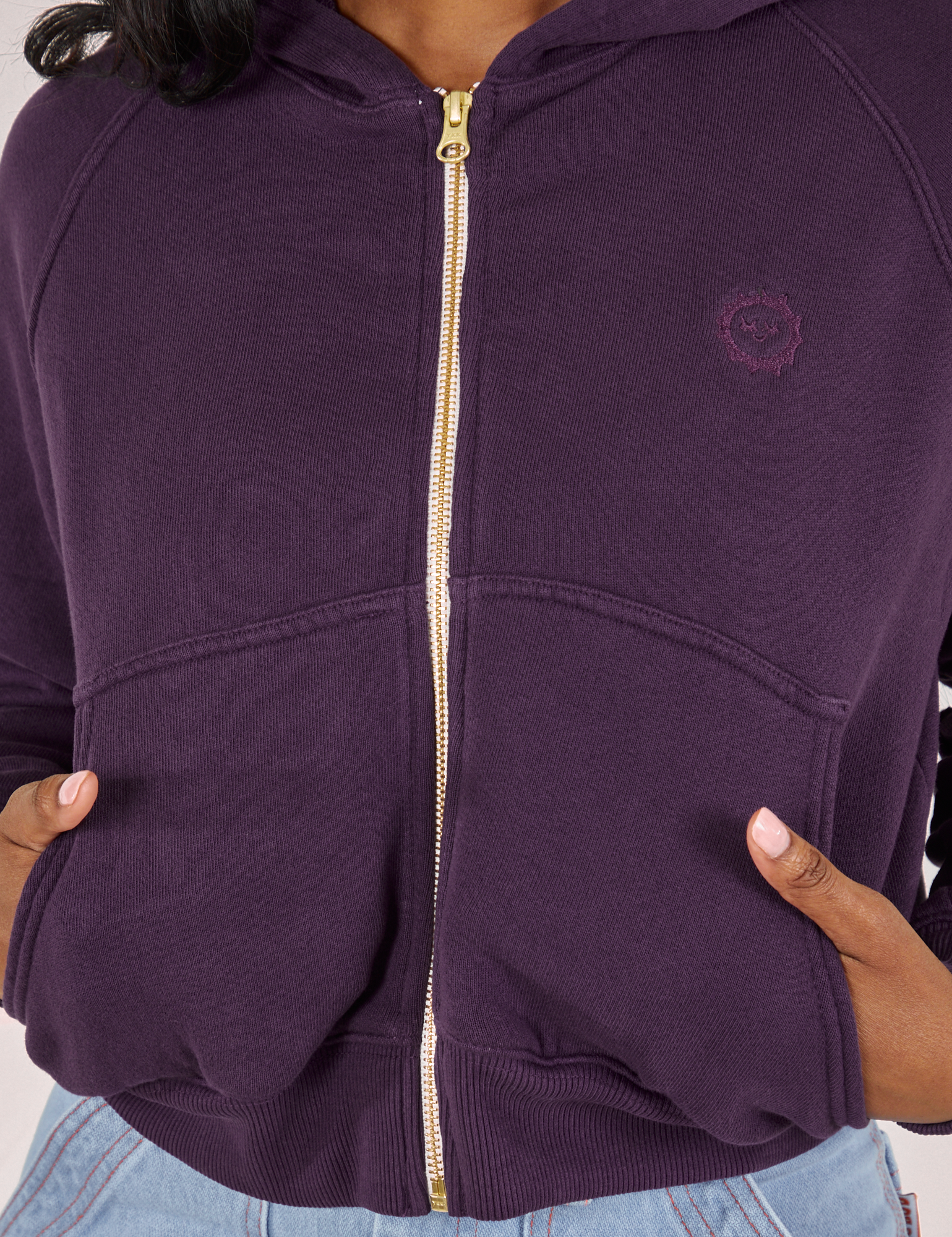 Cropped Zip Hoodie in Nebula Purple front close up on Kandia