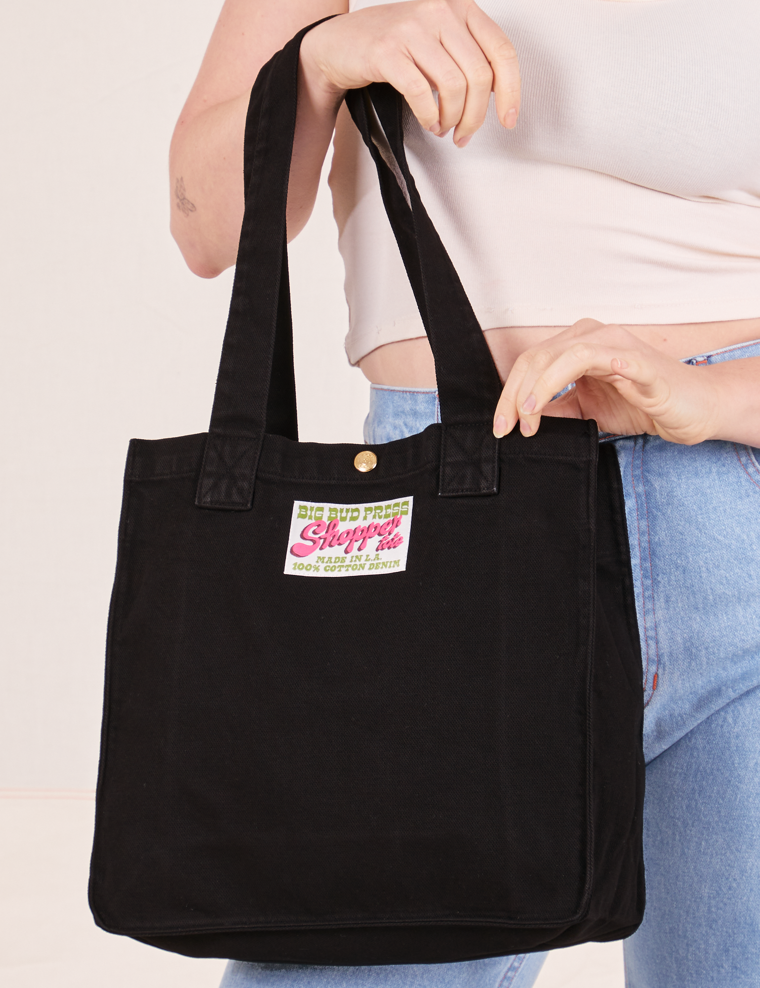 Shopper Tote Bag in black on Allison's arm