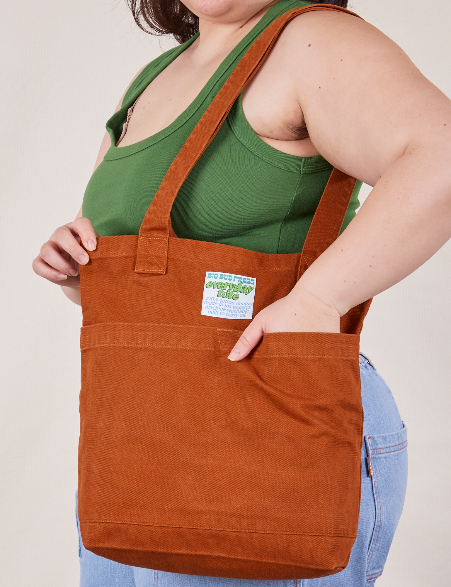 Everyday Tote Bag in Burnt Terracotta worn by model