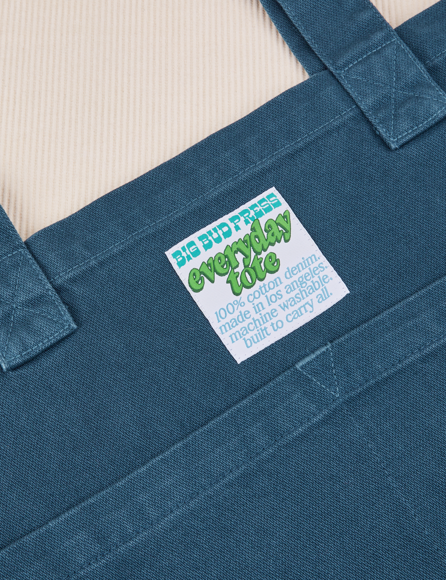 Everyday Tote Bag in Lagoon close up