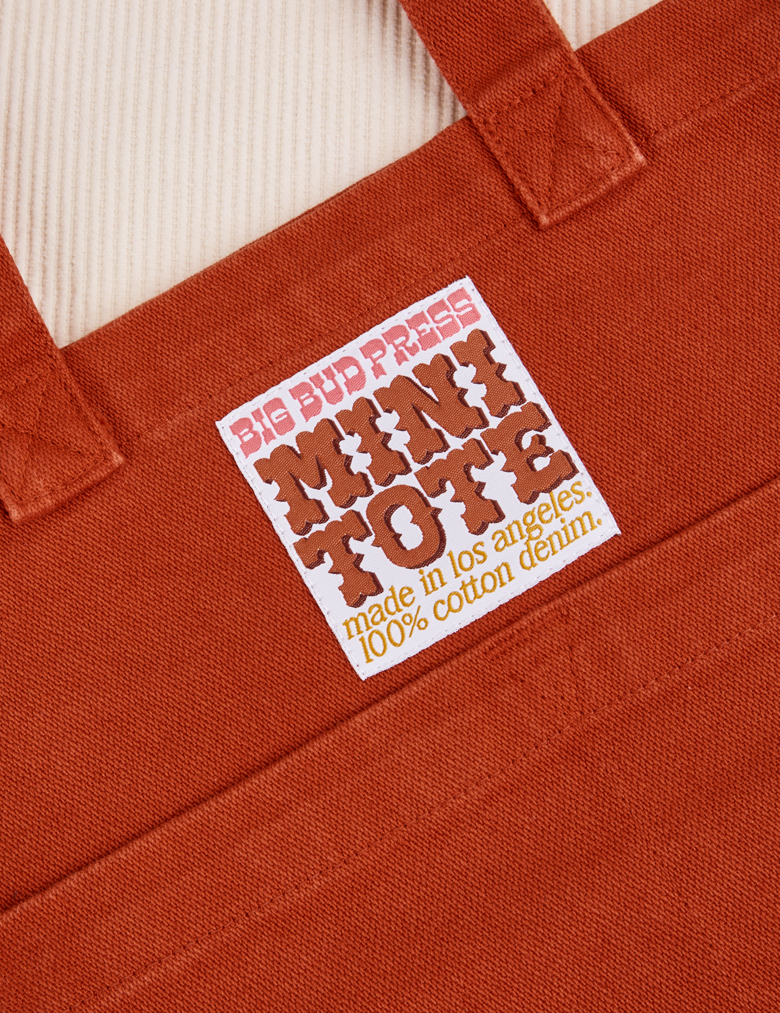 Mini Tote Bag in Paprika close up
