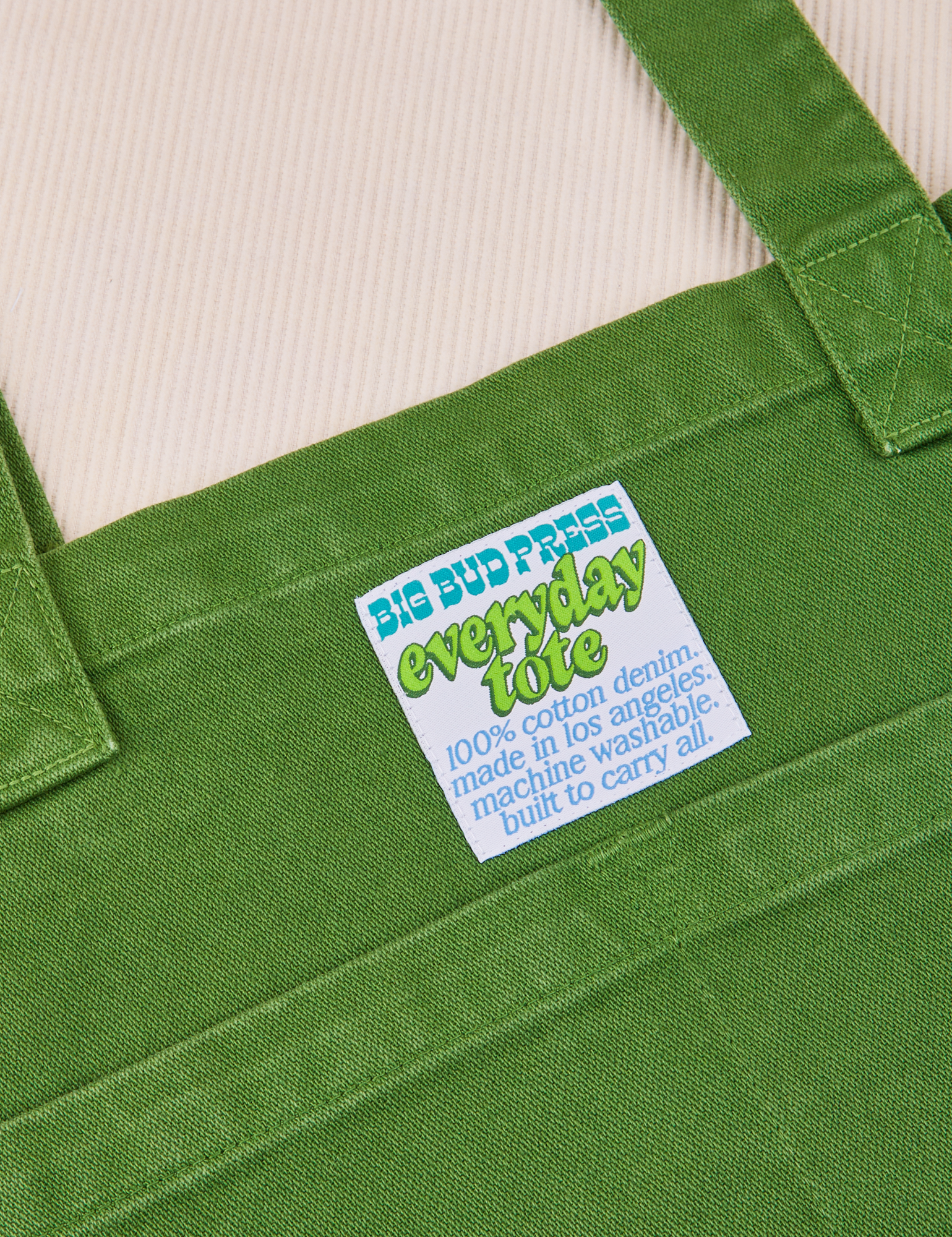Close up of Everyday Tote Bag in Lawn Green