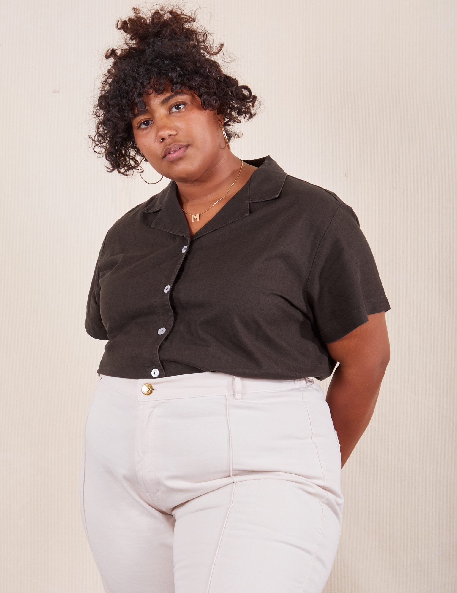 Morgan is wearing Pantry Button-Up in Espresso Brown tucked into vintage tee off-white Western Pants
