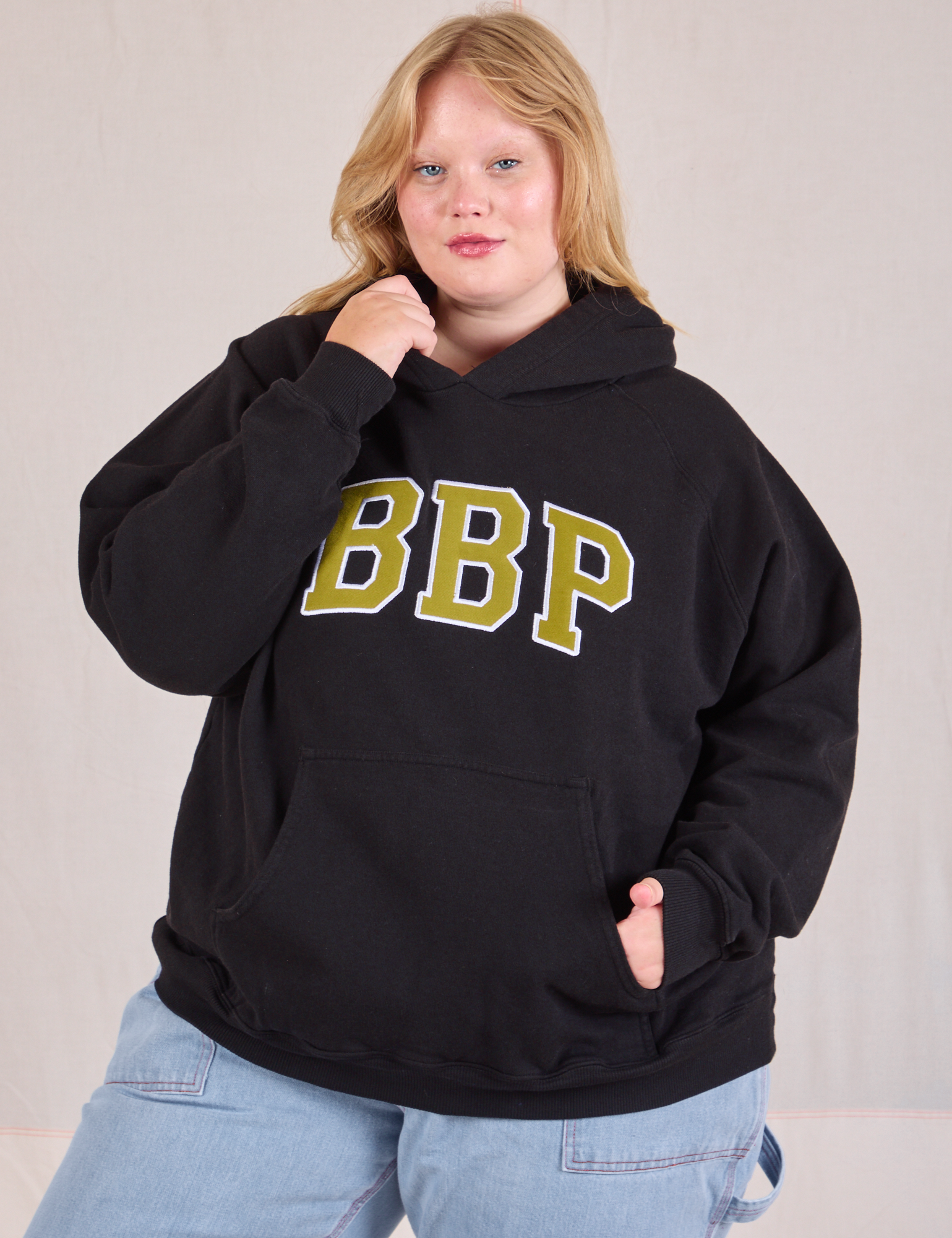 Collegiate Hoodie - Basic Black