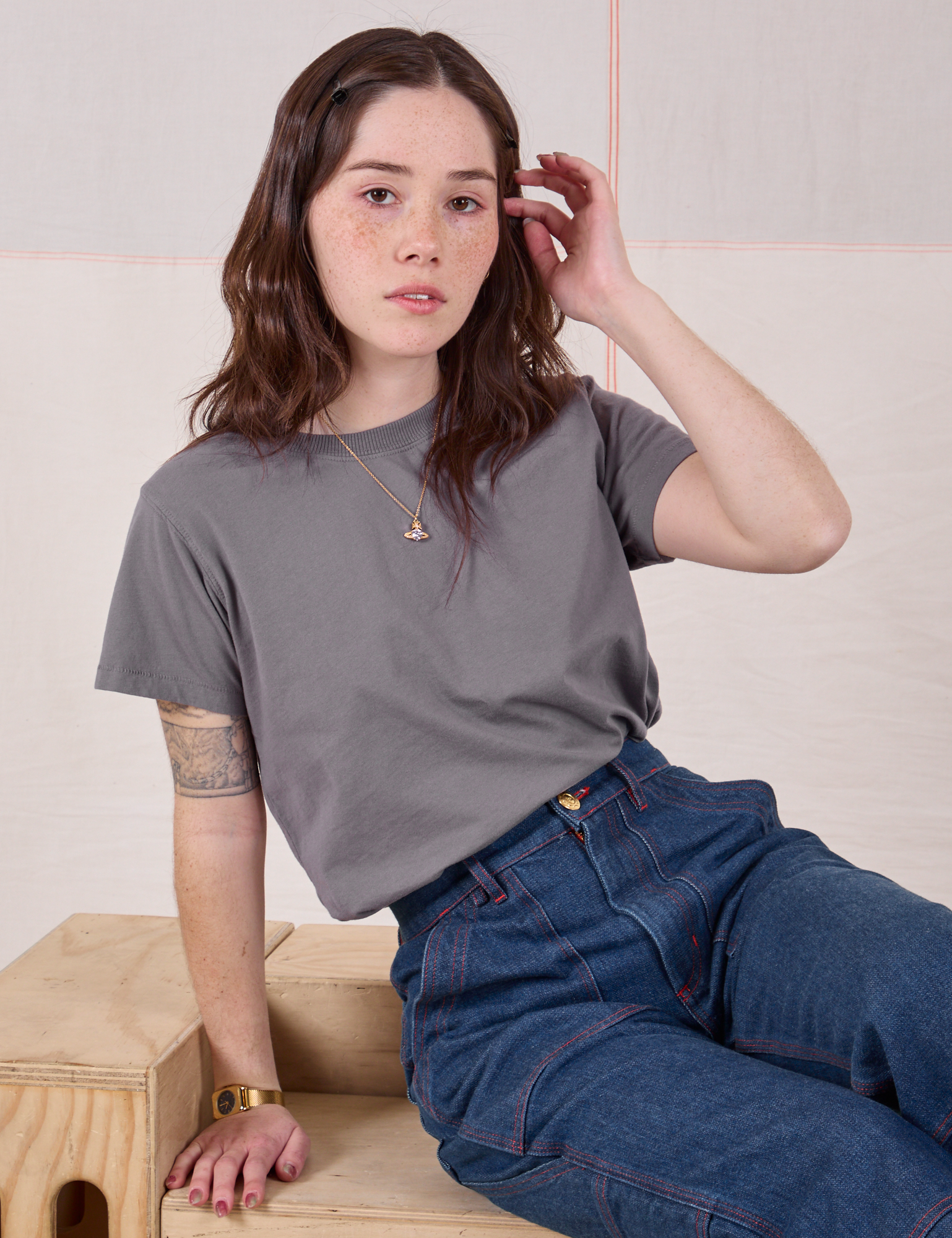 The Organic Vintage Tee in Washed Grey on Hana