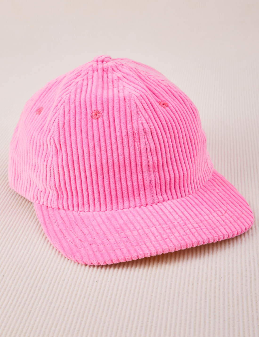 Dugout Corduroy Hat in Bubblegum Pink