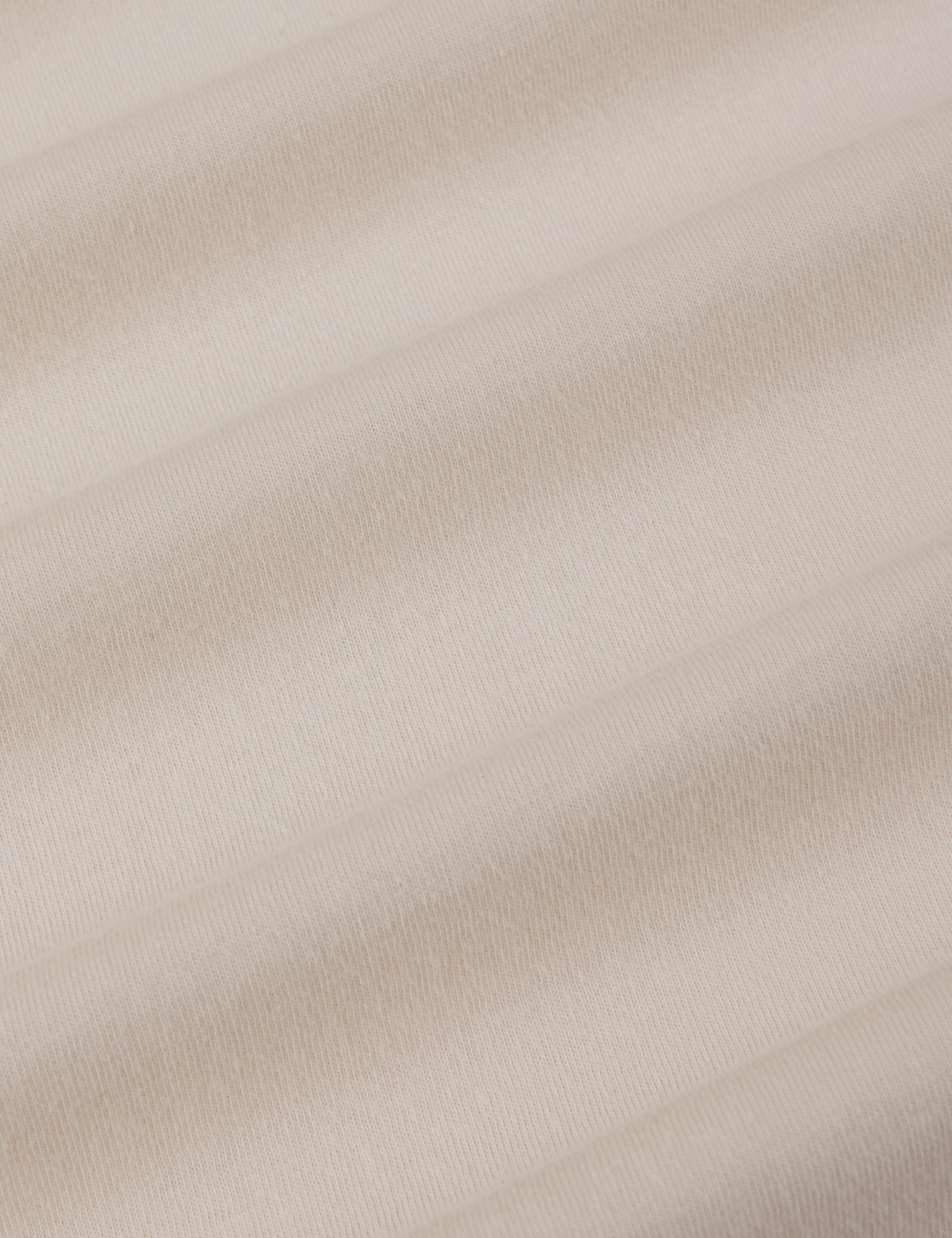 Calypso Tee in Forest fabric detail close up