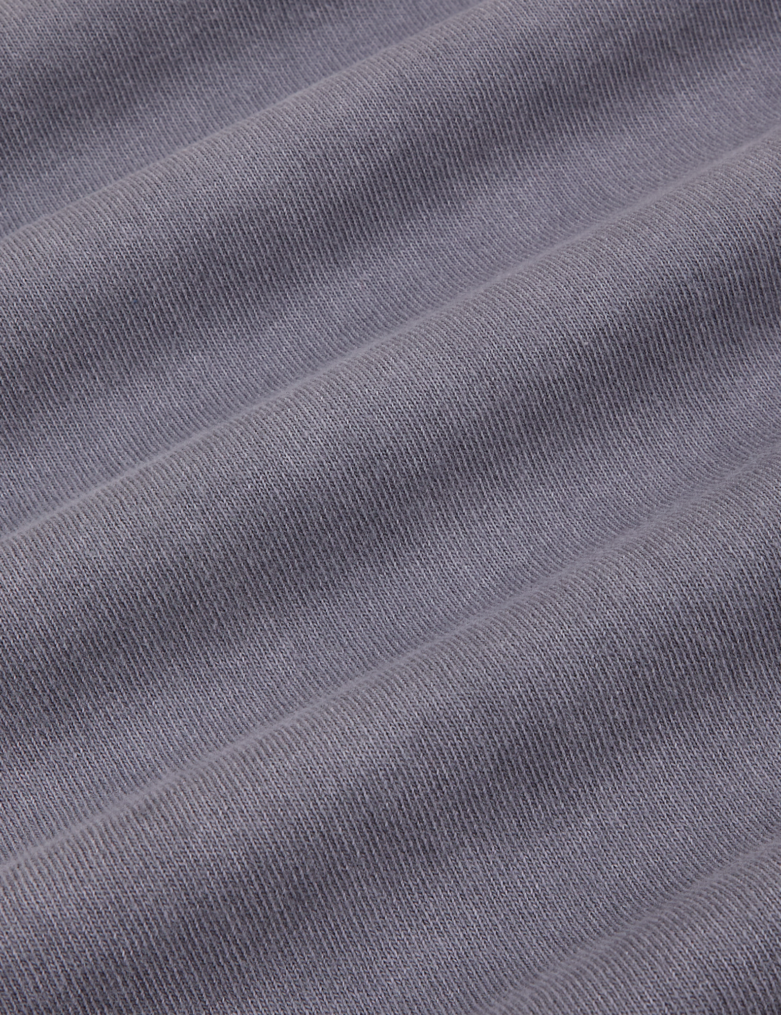 Cropped Burly Tee in Washed Grey fabric detail close up