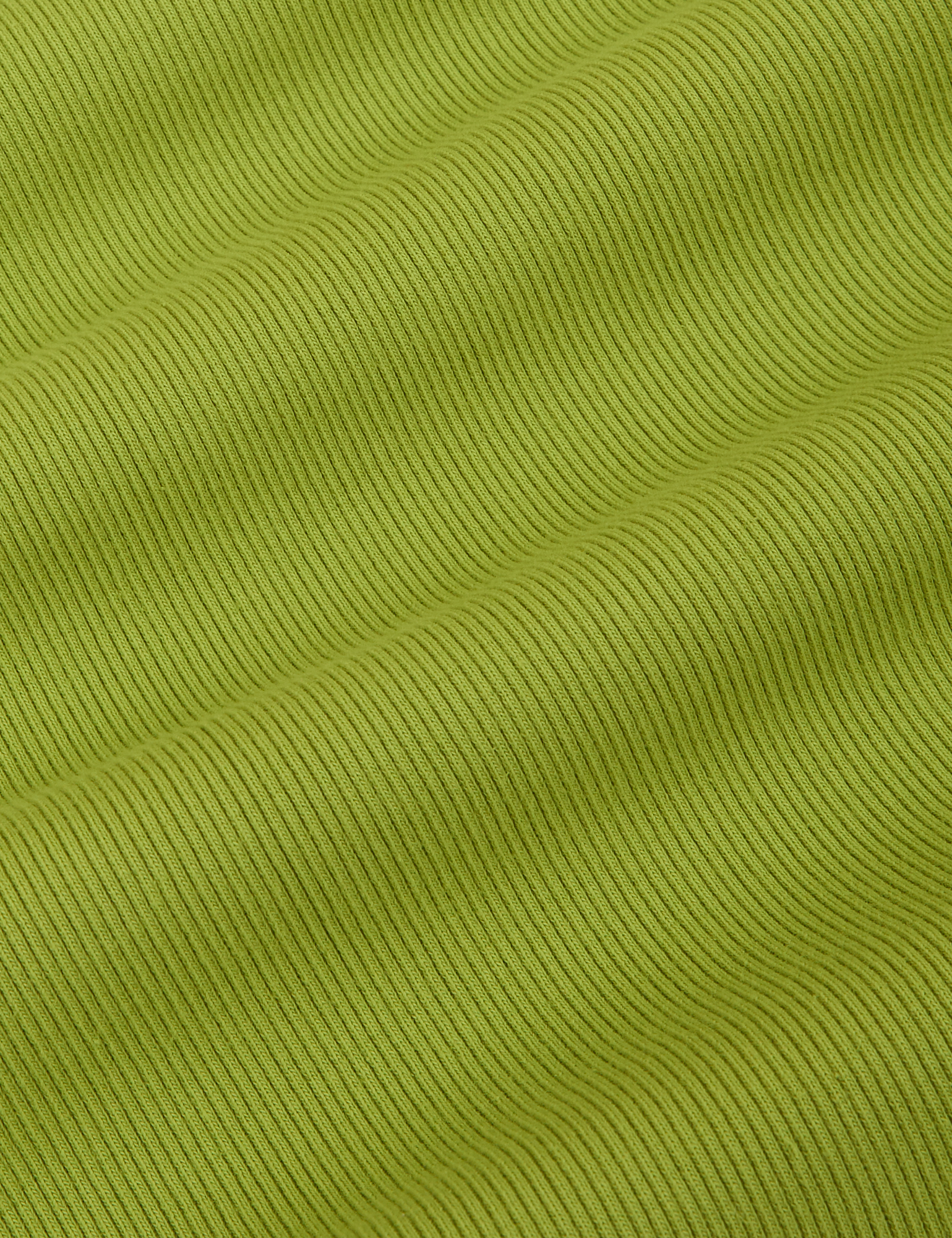 Long Sleeve V-Neck Tee in Gross Green fabric detail close up