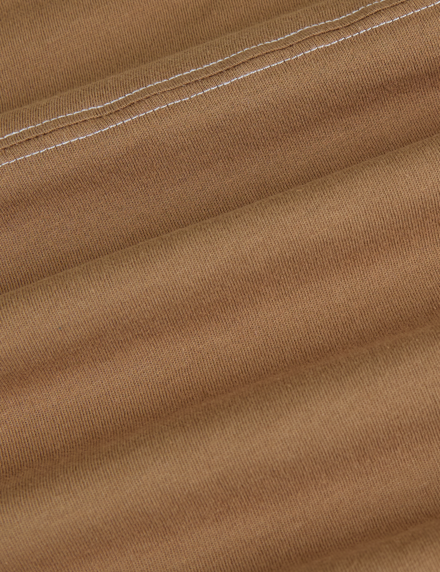 Jr. Varsity Tee in Desert Brown fabric detail close up