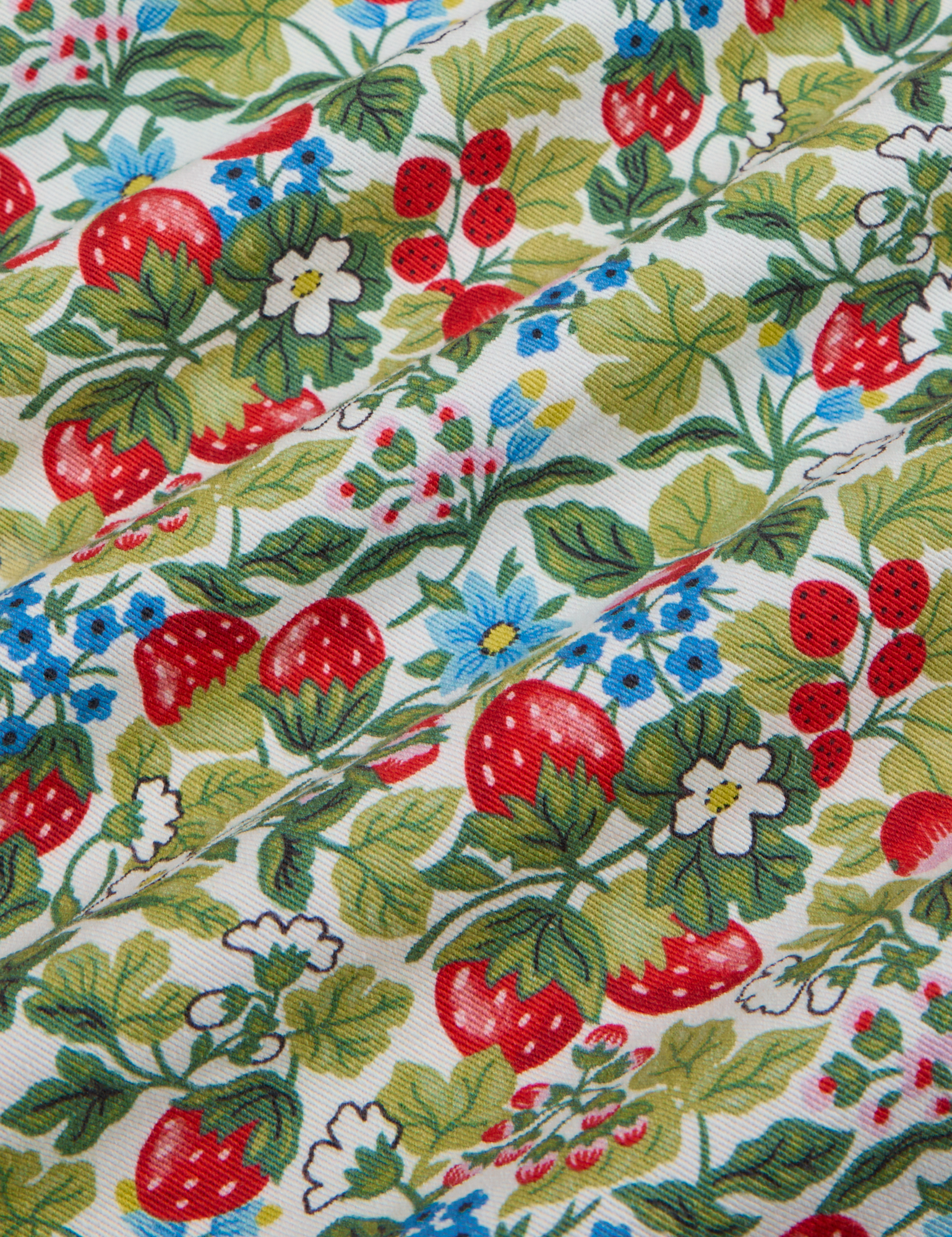 Cropped Overshirt in Strawberry Blossom fabric detail close up