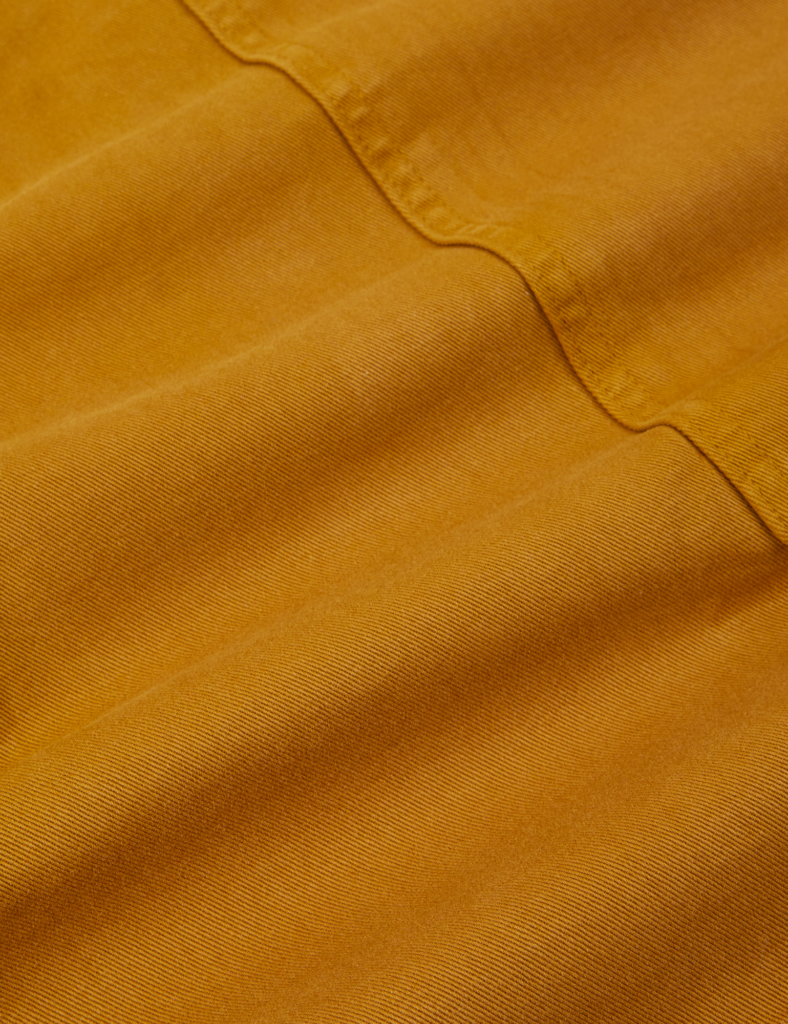 Classic Work Shorts in Spicy Mustard front detail close up