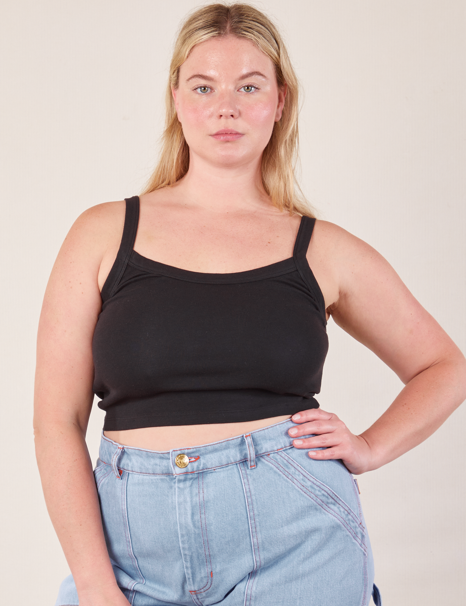 Lish is 5’8” and wearing M Cropped Cami in Basic Black