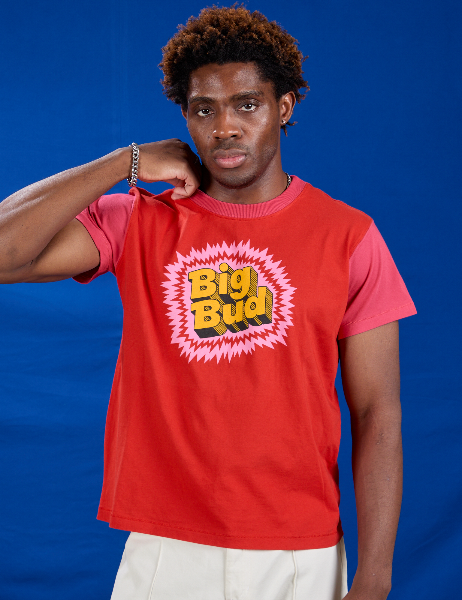 Isaac is 5'10" and wearing M Vintage Tee in Pop Rocks Explosion