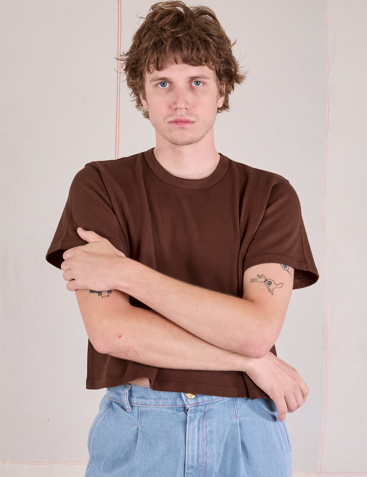 Cropped Burly Tee in Fudgesicle Brown on Quinn