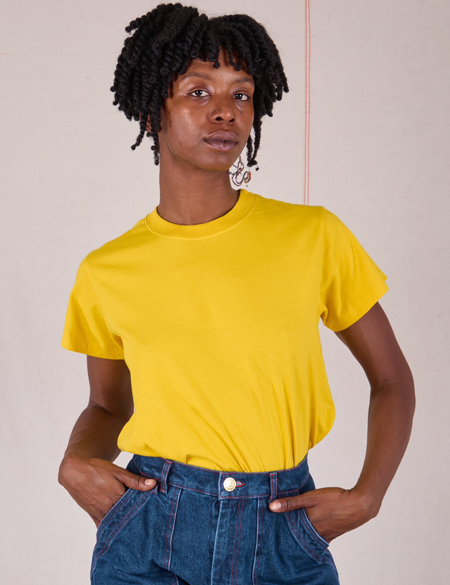 Cheyann is 5’11” and wearing XXS Organic Vintage Tee in Golden Yellow