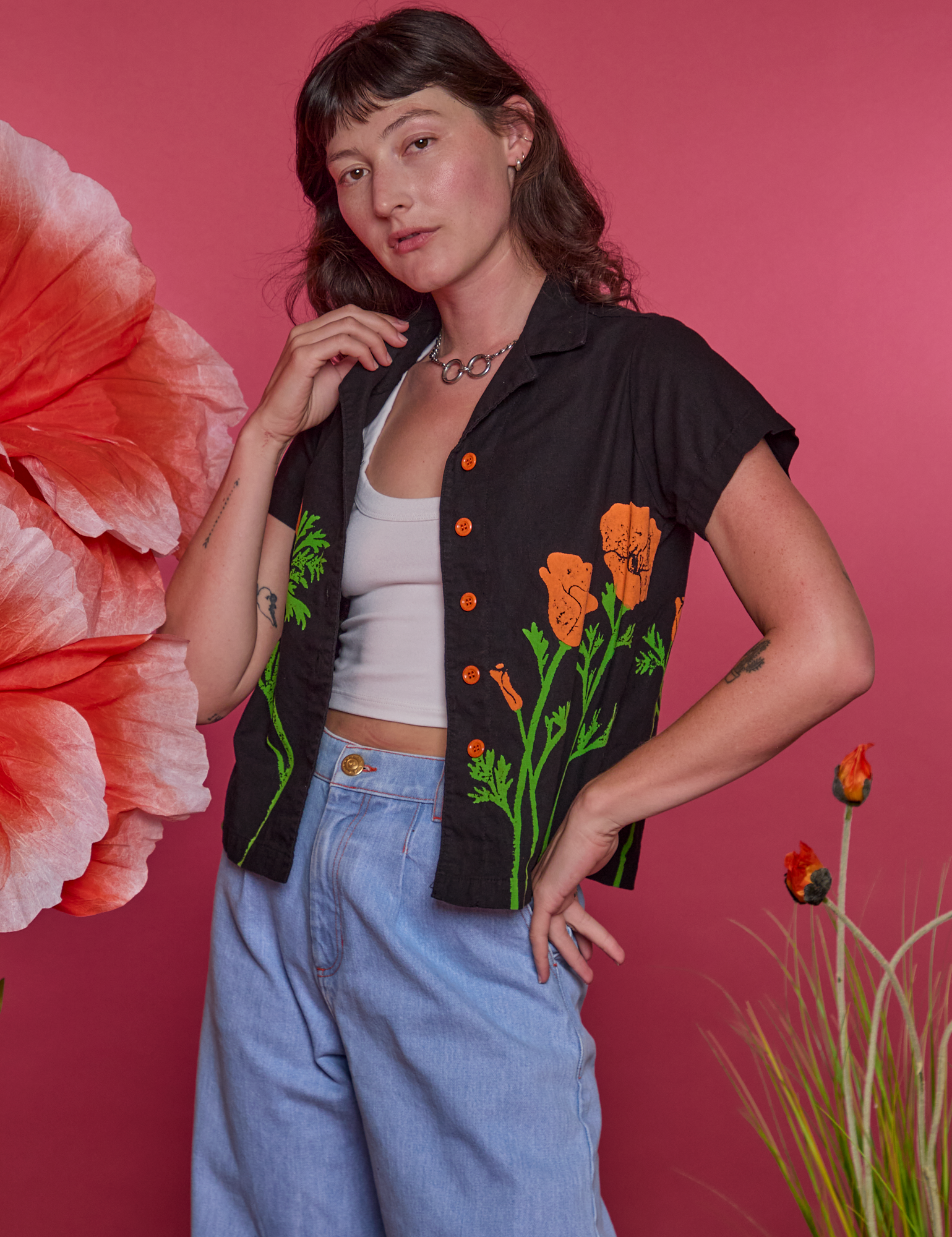 Alex is 5'8" and wearing XXS Paintstamped Pantry Button-Up in Poppy