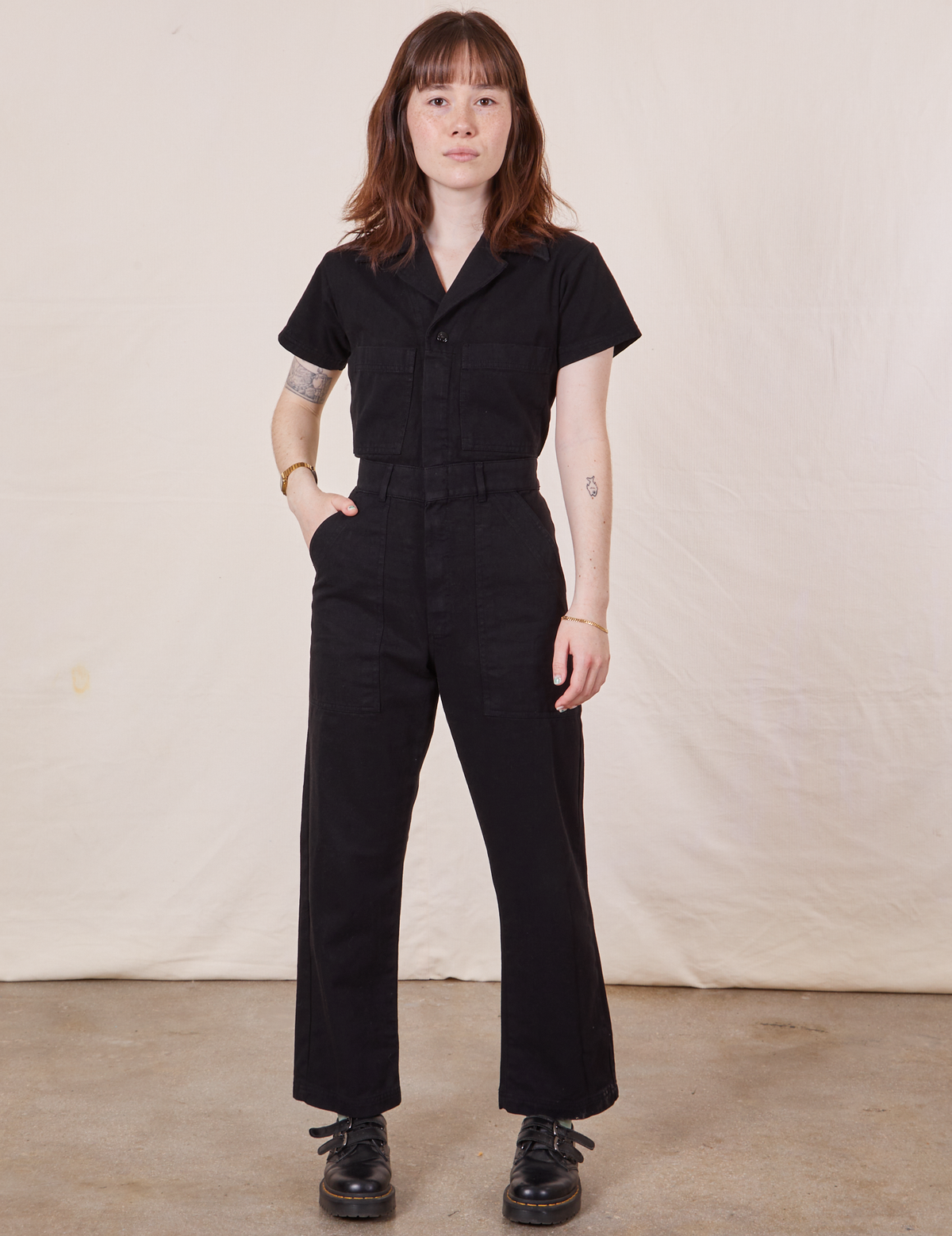 Petite Short Sleeve Jumpsuit - Basic Black – BIG BUD PRESS