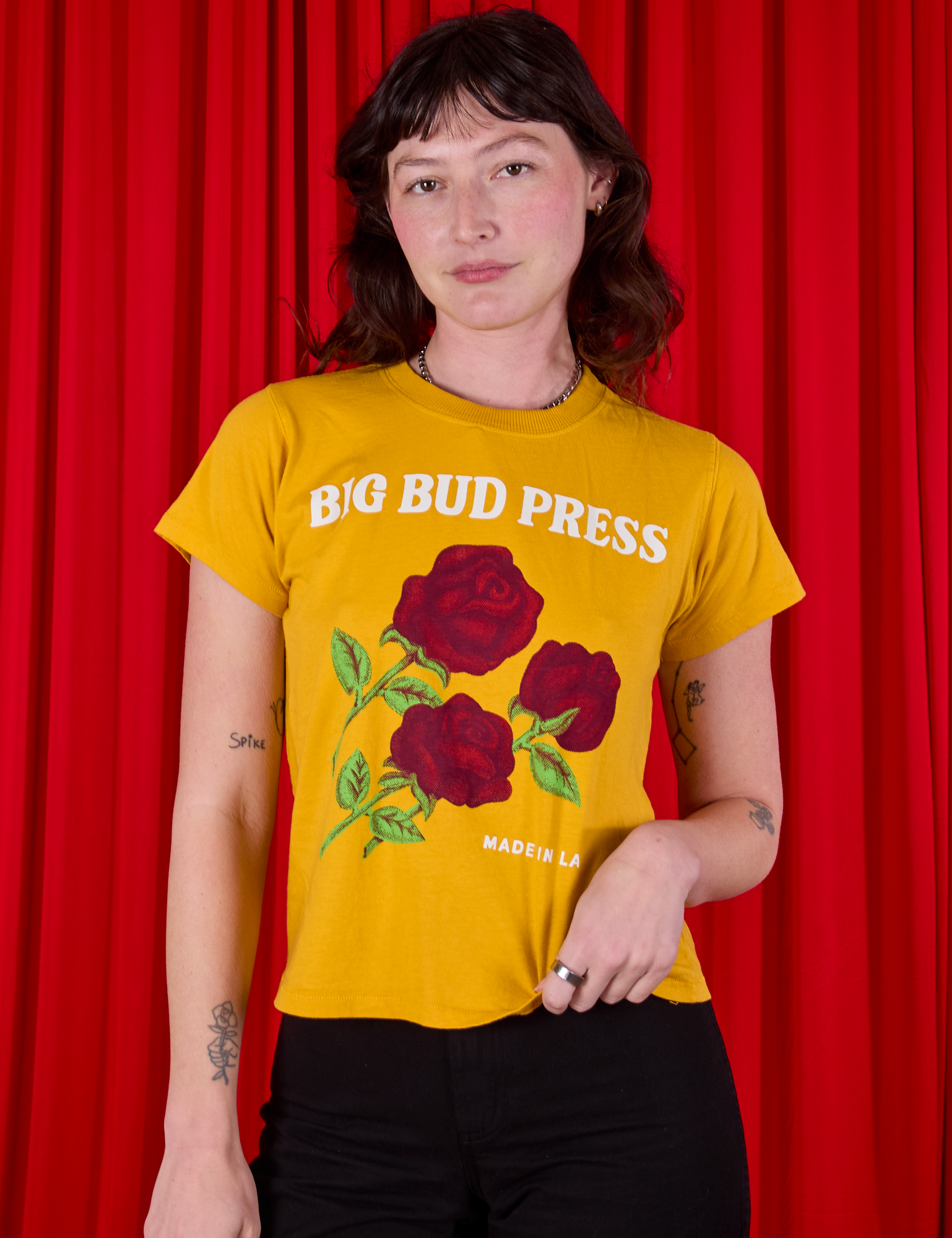 Alex is 5'8" and wearing P 3 Roses Organic Tee