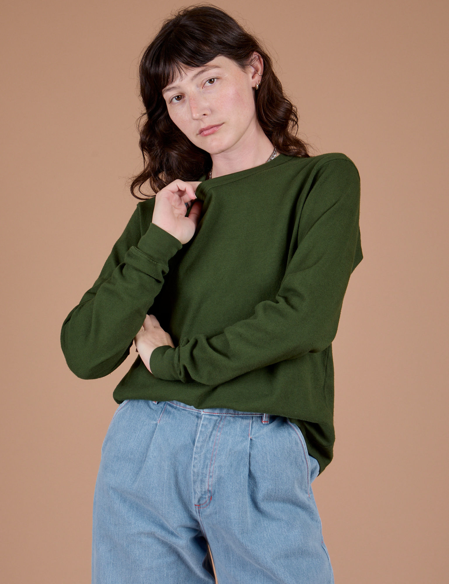 Long Sleeve Burly Tee in Evergreen on Alex