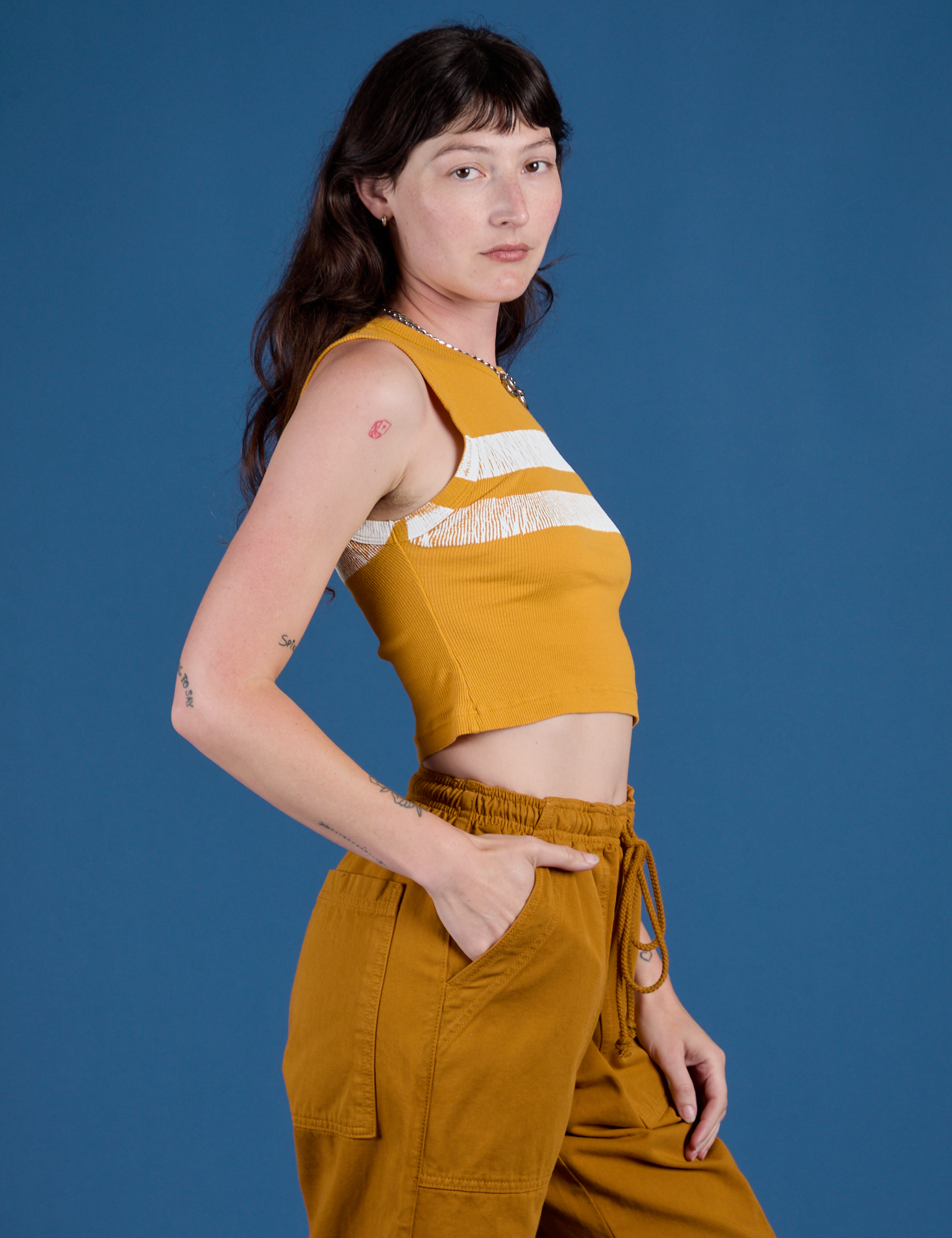 Painted Muscle Tee - Mustard Yellow